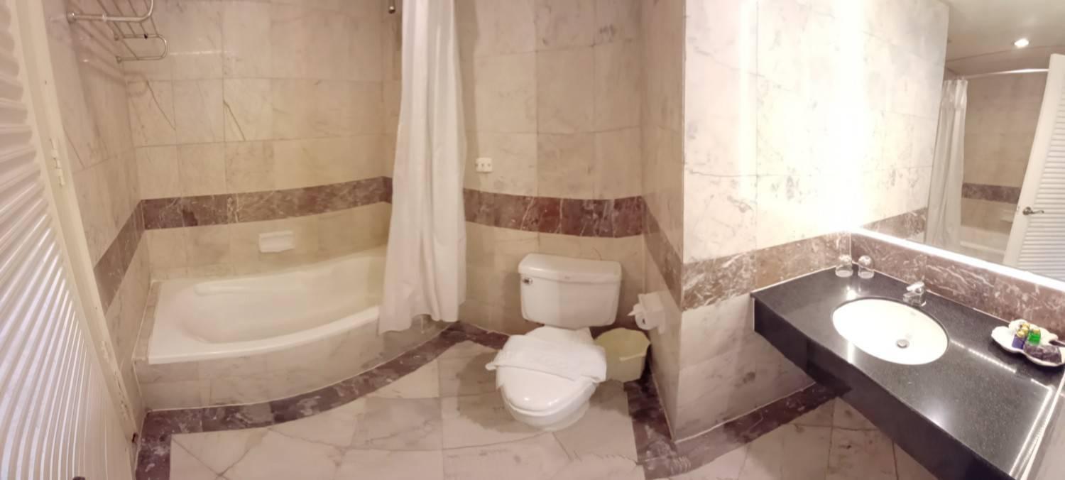 Adriatic Palace Hotel باتايا المظهر الخارجي الصورة