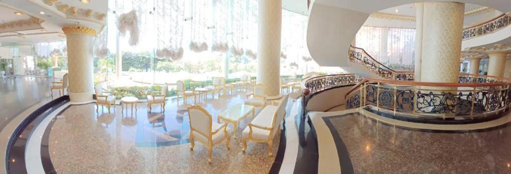 Adriatic Palace Hotel باتايا المظهر الخارجي الصورة