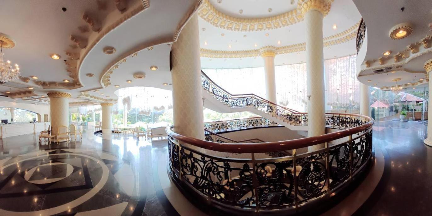 Adriatic Palace Hotel باتايا المظهر الخارجي الصورة