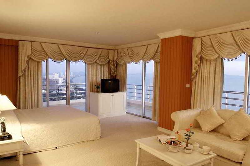 Adriatic Palace Hotel باتايا المظهر الخارجي الصورة